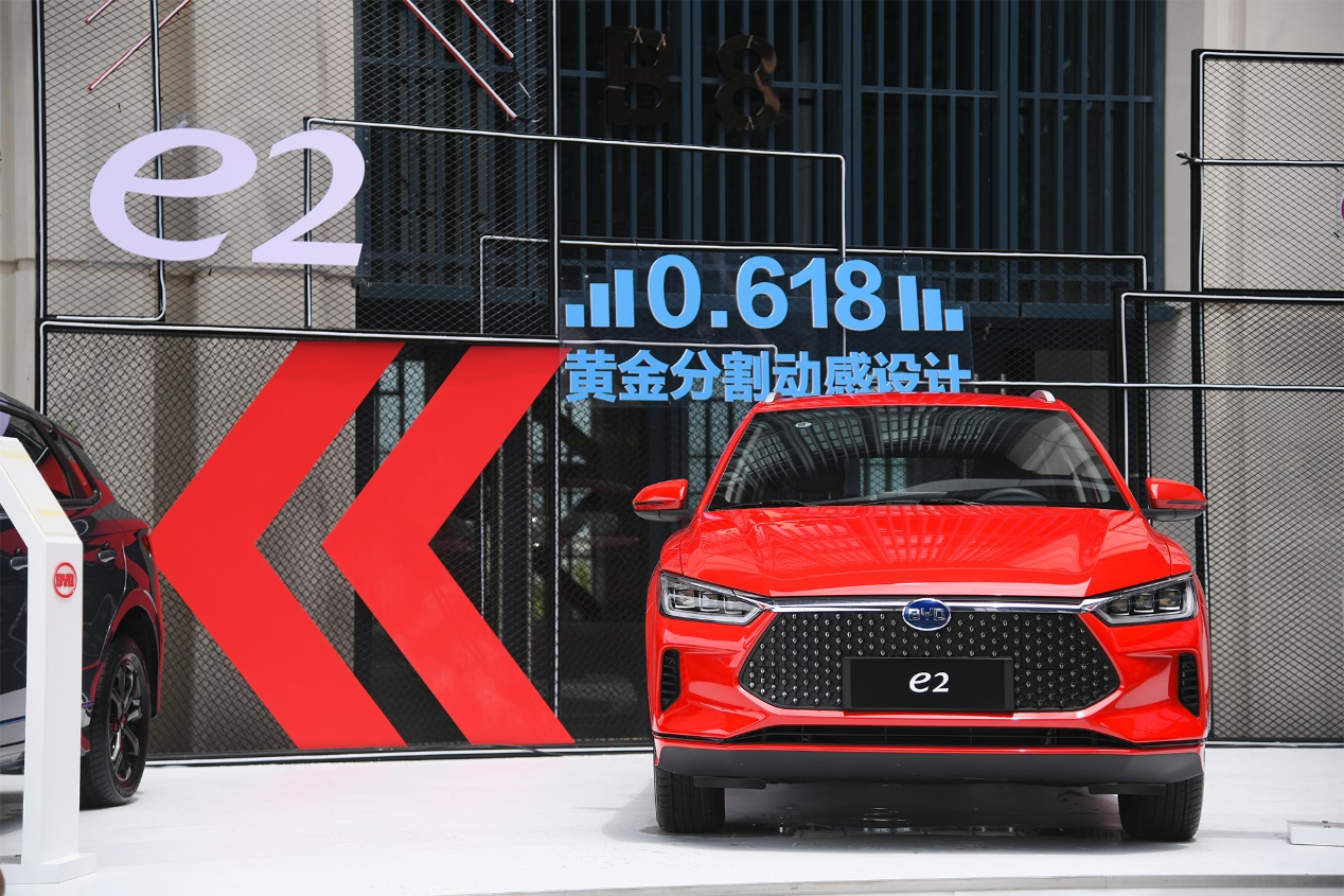 比亚迪电动续航超600,比亚迪高性能纯电动车型