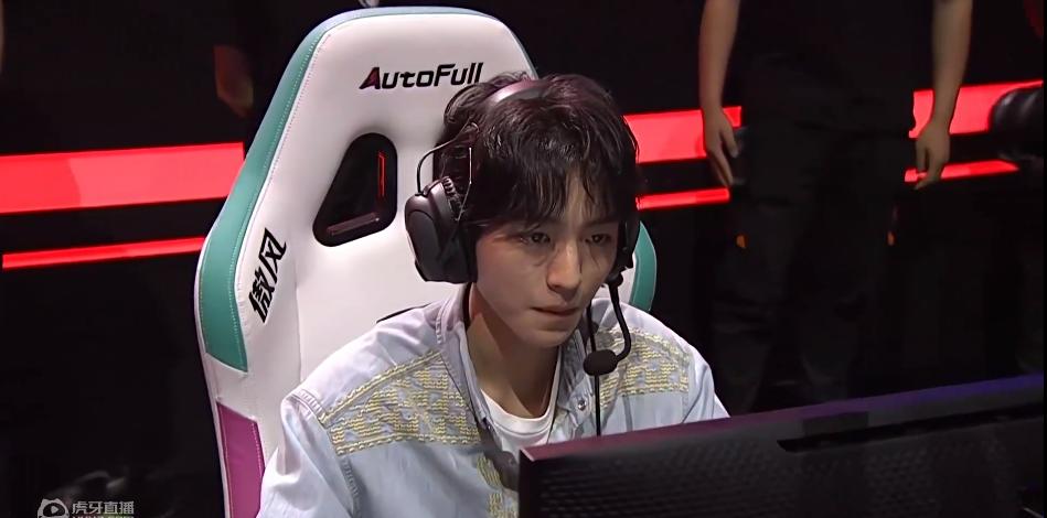 王俊凯超神名场面,王俊凯霸气挑战