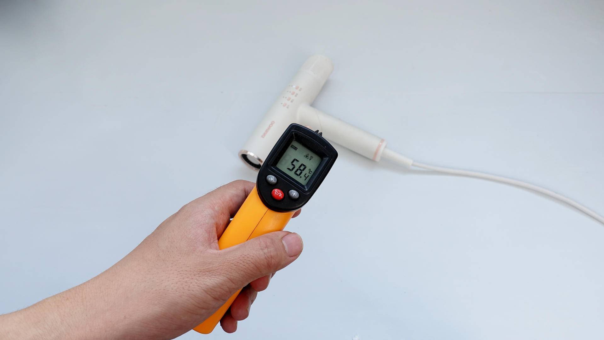 最新大宇吹风机,大宇小t吹风机测评