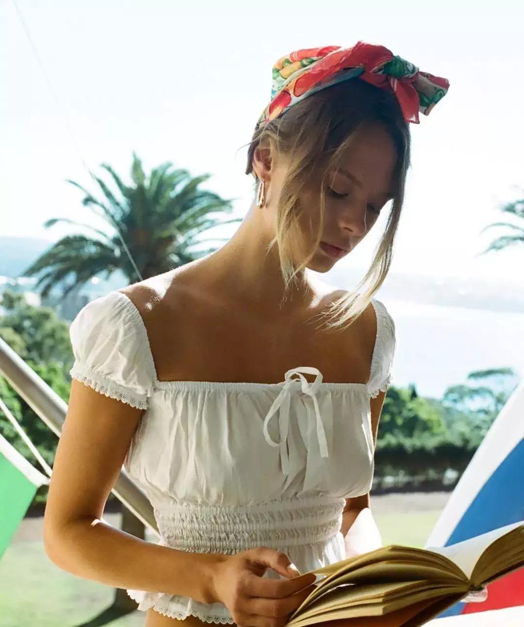 lisa圆领针织长袖罩衫,lisa短上衣推荐