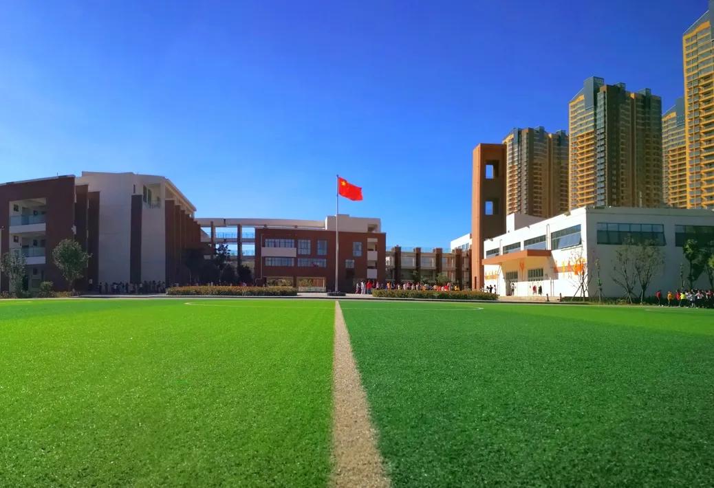 昆明呈贡区民办小学学费查询,昆明民办小学招生简章