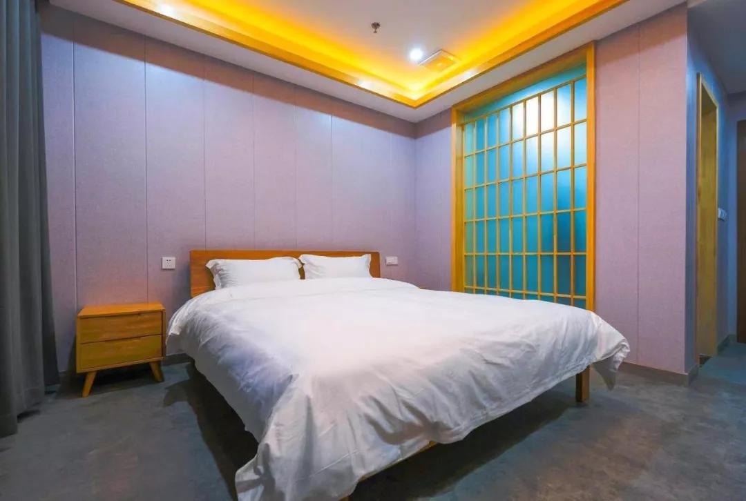 洛阳梦桃源2号会议厅,洛阳梦桃源度假村附近酒店