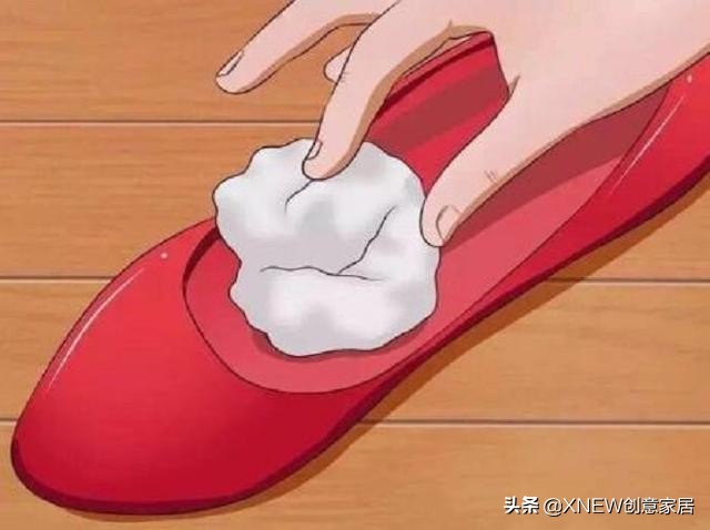 买的新鞋磨脚后跟如何处理,新鞋买小了磨脚挤脚怎么办