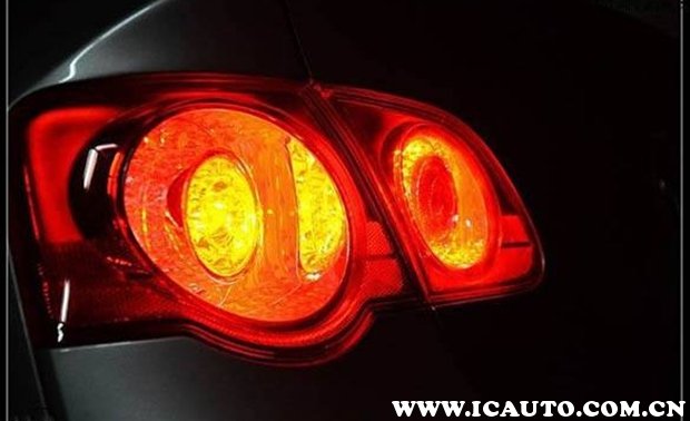 高位刹车灯不亮但是左右刹车灯亮,刹车灯开关损坏后刹车灯还会亮吗