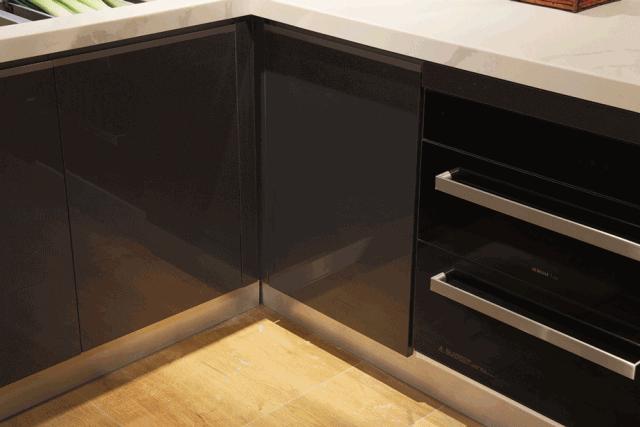 过来人教给你50条厨房装修小经验,厨房这样设计才更实用