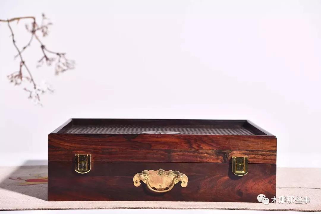 大红酸枝什么颜色最好,大红酸枝什么颜色的最好