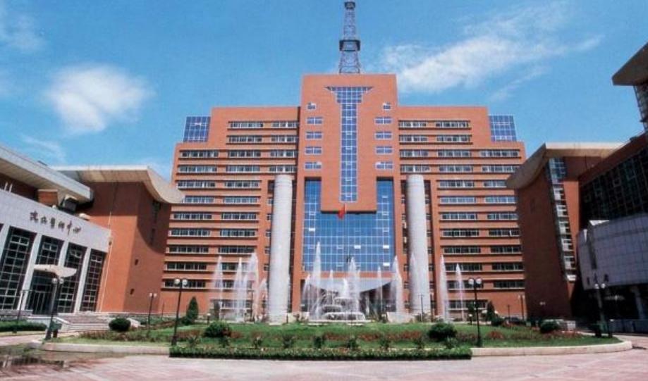 北京一所二本大学被称“官校”,分数线堪比一本,毕业易成公务员