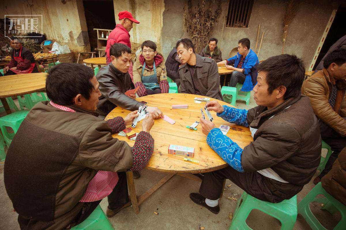 劝人别赌博的顺口溜,劝人莫赌博的老话