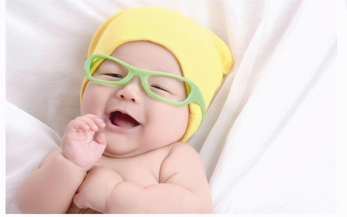 警惕危害宝宝视力的不当行为,预防和保护宝宝视力的小妙招
