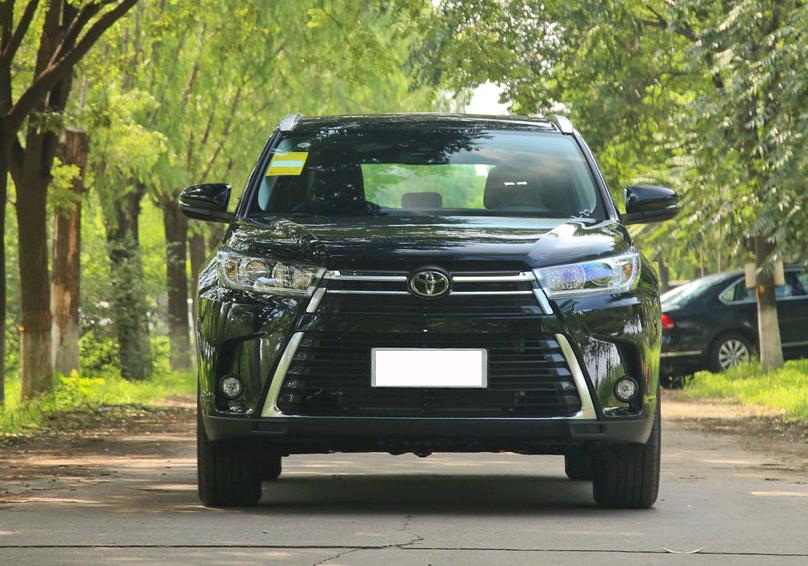 汉兰达2024款内饰布局,内饰汉兰达