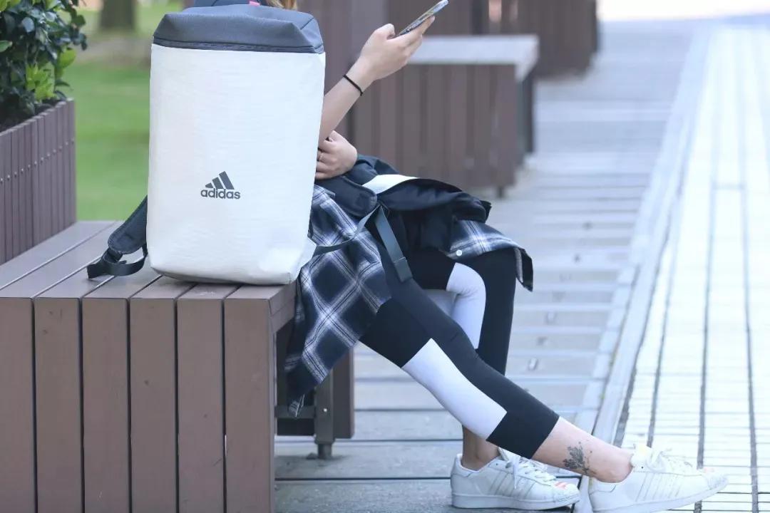 悦悦教练比赛视频,悦悦教练羽毛球单打