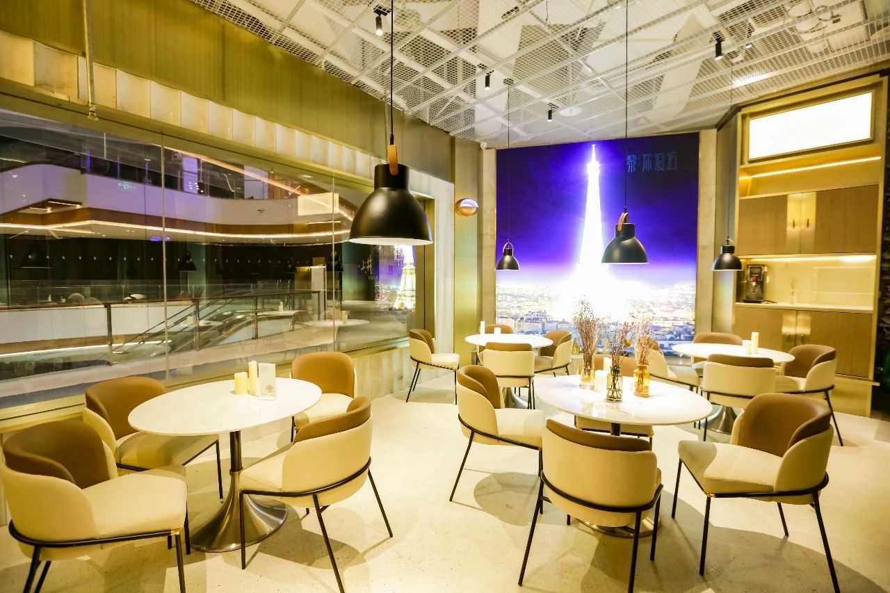 郑州大上海城购物中心全面升级,郑州世贸奥特莱斯购物中心开业