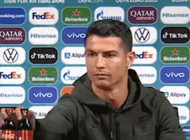 37岁的c罗经历了什么,为什么c罗39岁了他还能这么猛