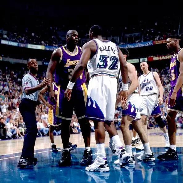 NBA上古巨星传-卡尔·马龙！铁骨硬汉心，梦别紫金城