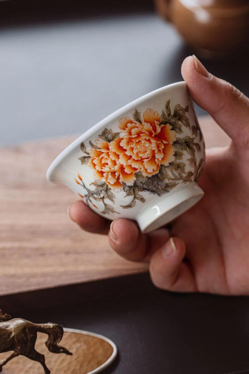 一花一茶一书一世界感慨,一花一世界一茶一时光