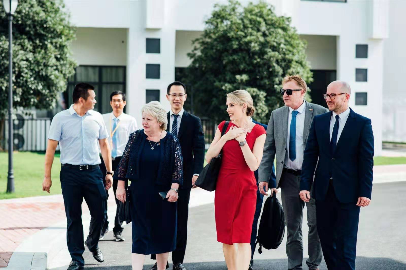 卡迪夫公学常州校区多少钱,常州卡迪夫公学