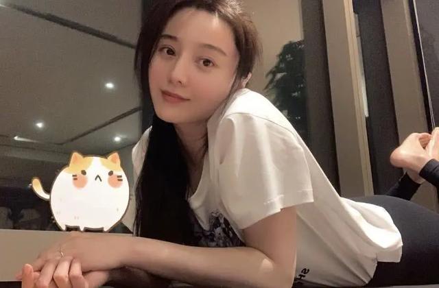 范冰冰露脸健身,范冰冰健身写真照曝光