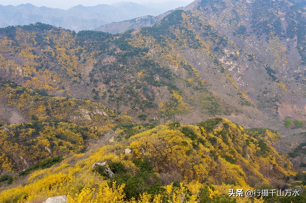 济南徒步爬山推荐免费,济南龙洞徒步登山带你看风景
