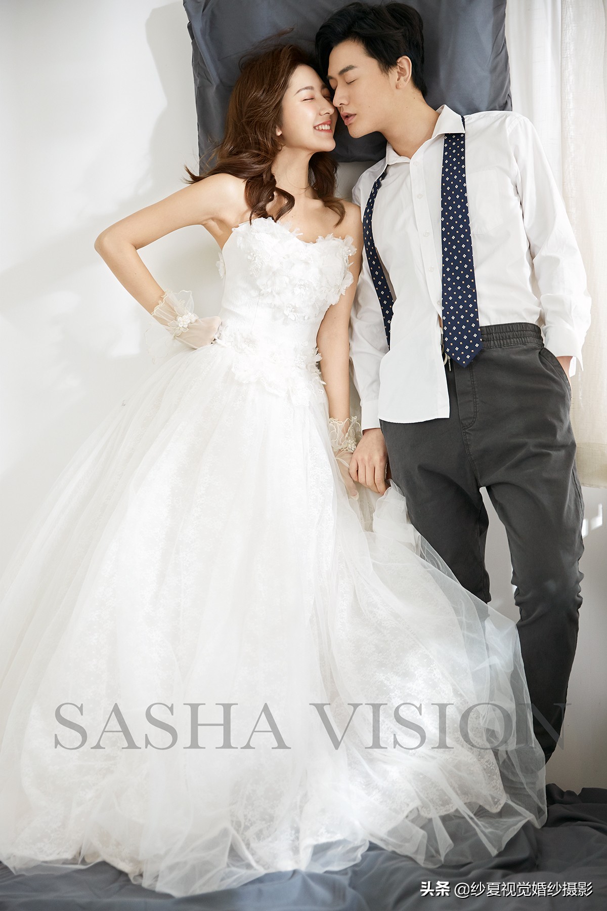 婚纱照外景好看的pose,拍婚纱照应该怎么摆姿势