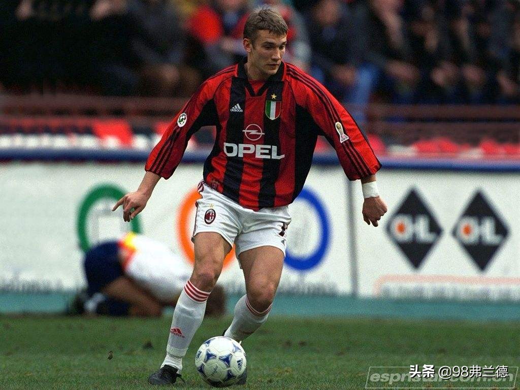 拉齐奥和蓝鹰比赛,蓝鹰拉齐奥最新图片