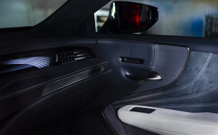 全新雷克萨斯ls500h动态,雷克萨斯ls500hf-sport2021