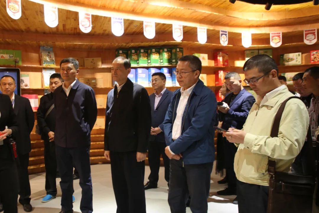 涟水这个馆的线上线下同步启动仪式火啦