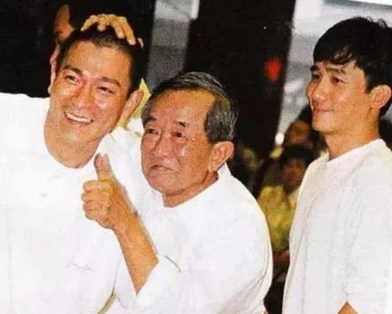 为什么香港富豪们都相信风水大师,香港富豪为什么信风水