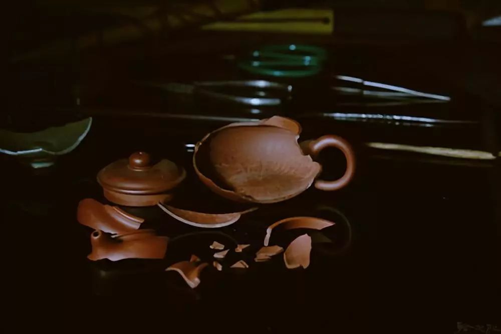 让陶艺更简单︱陶瓷修补术：锔瓷