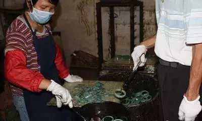 逛古玩市场有什么好玩的,逛古玩市场要注意有什么套路