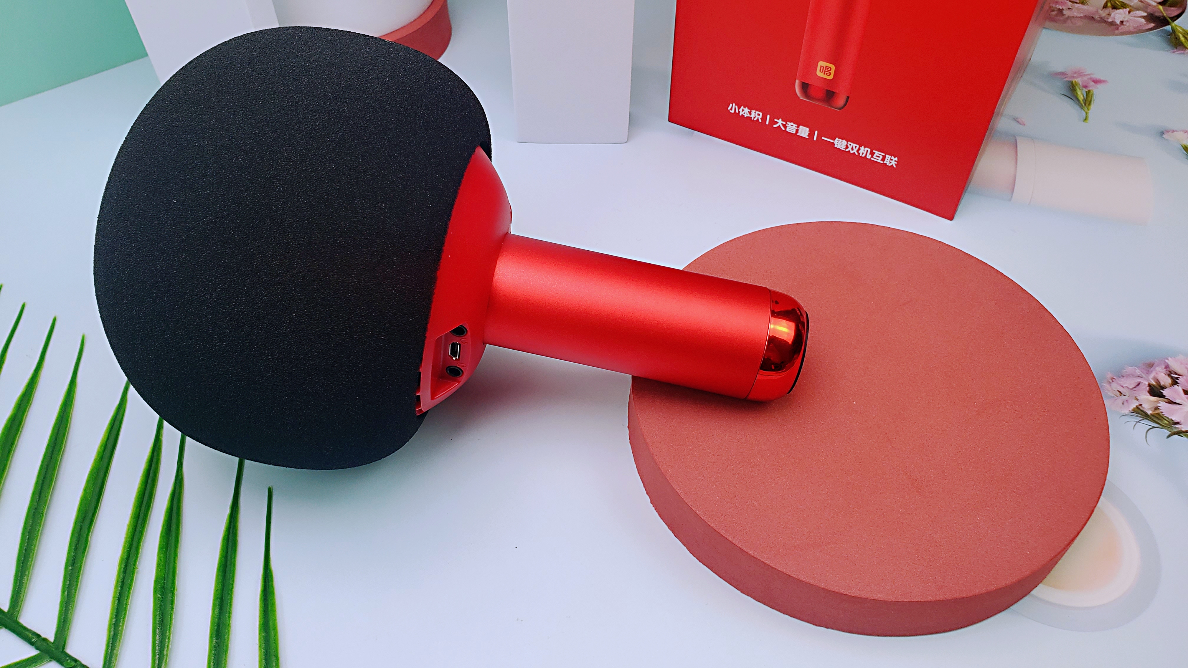 jbl麦克风kmc600和唱吧小巨蛋,唱吧小巨蛋g2max麦克风值得入手吗