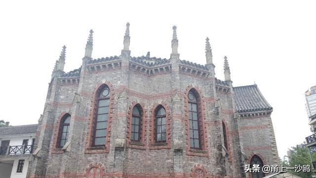 宁波天主教堂,宁波老外滩天主教堂灯光秀