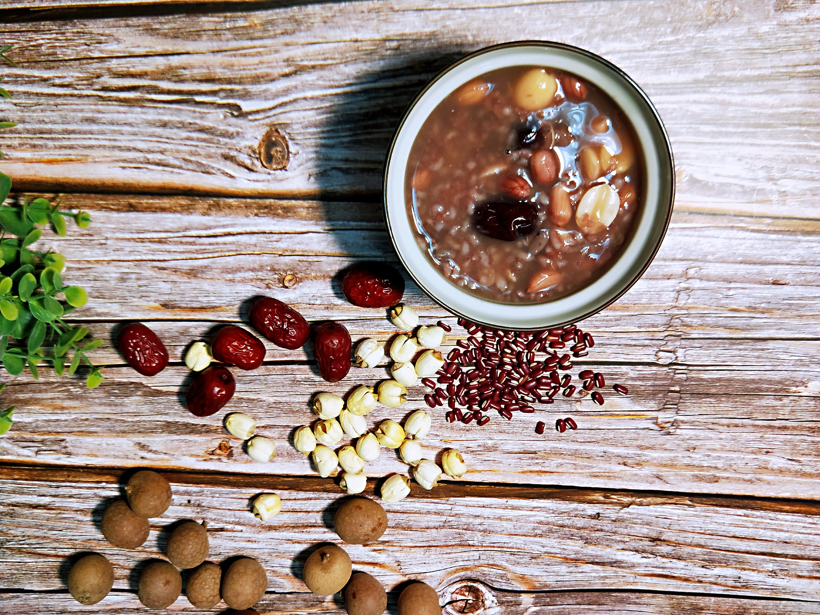 女朋友肚子疼该怎么问候,女朋友每个月肚子疼是什么病