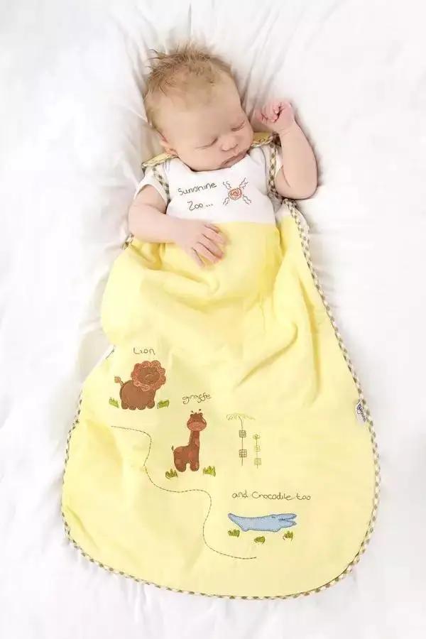 易惊醒睡眠浅而且多梦是怎么回事,怎么改善宝宝睡眠轻的问题