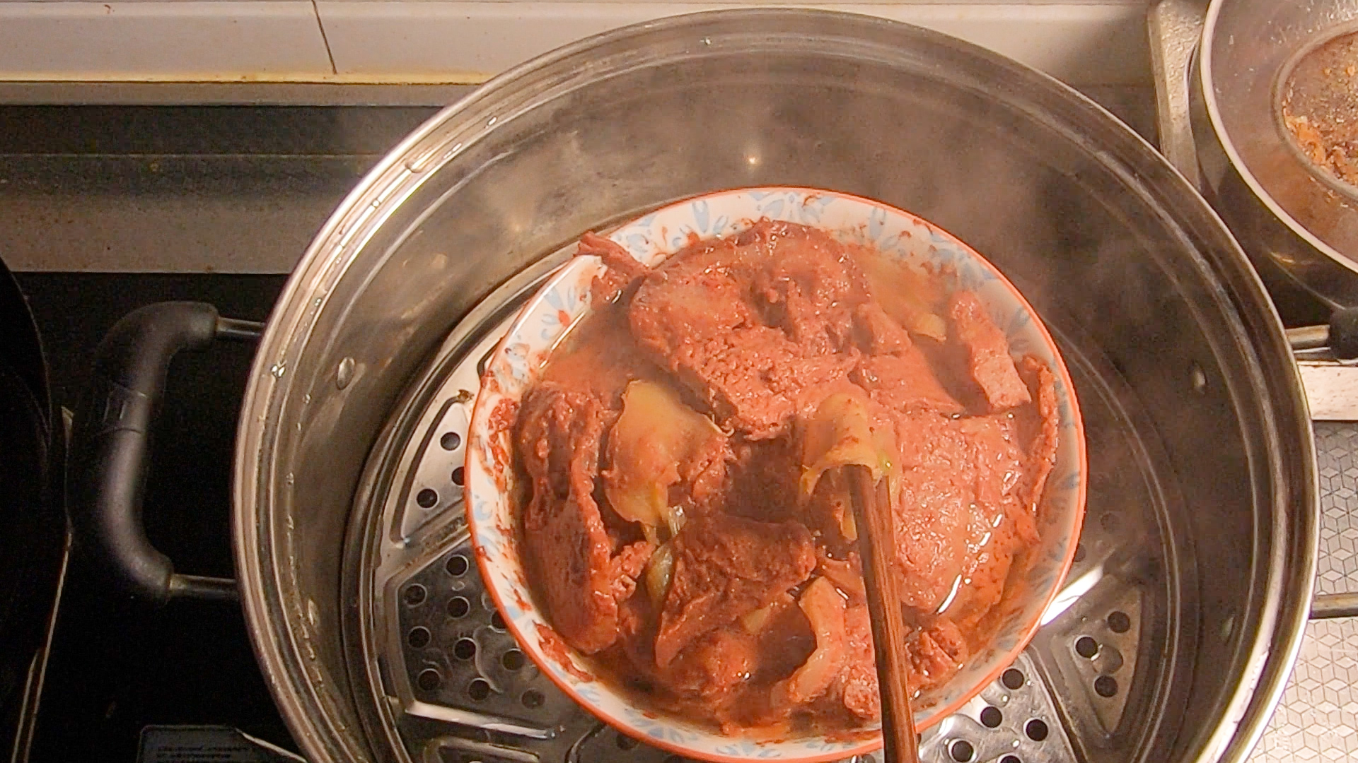 做腐乳为什么不能有油,做腐乳时不放红曲