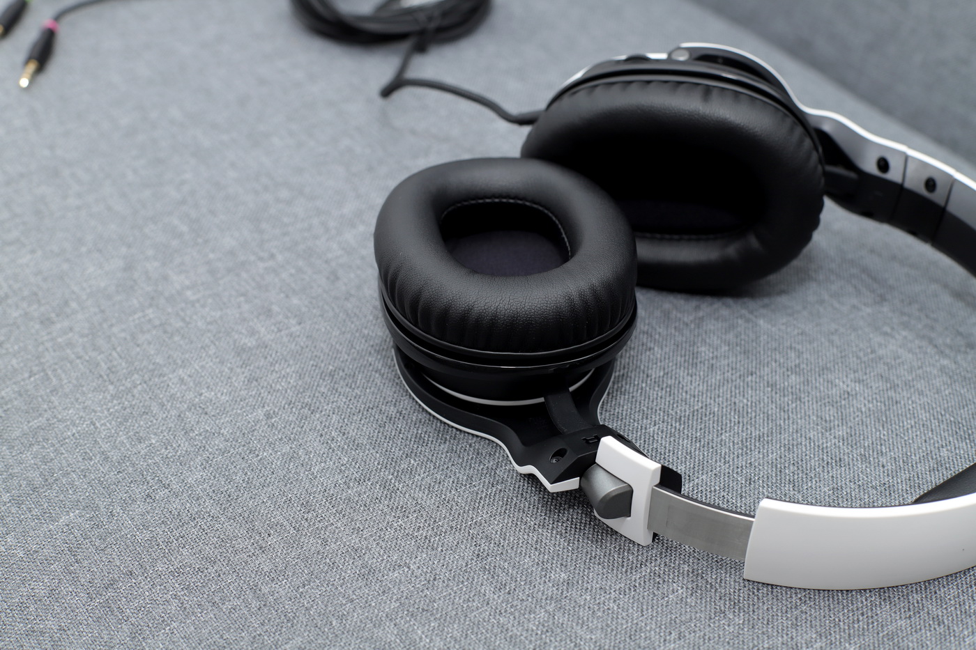 冰豹悍音khanpro,冰豹khan电竞耳机