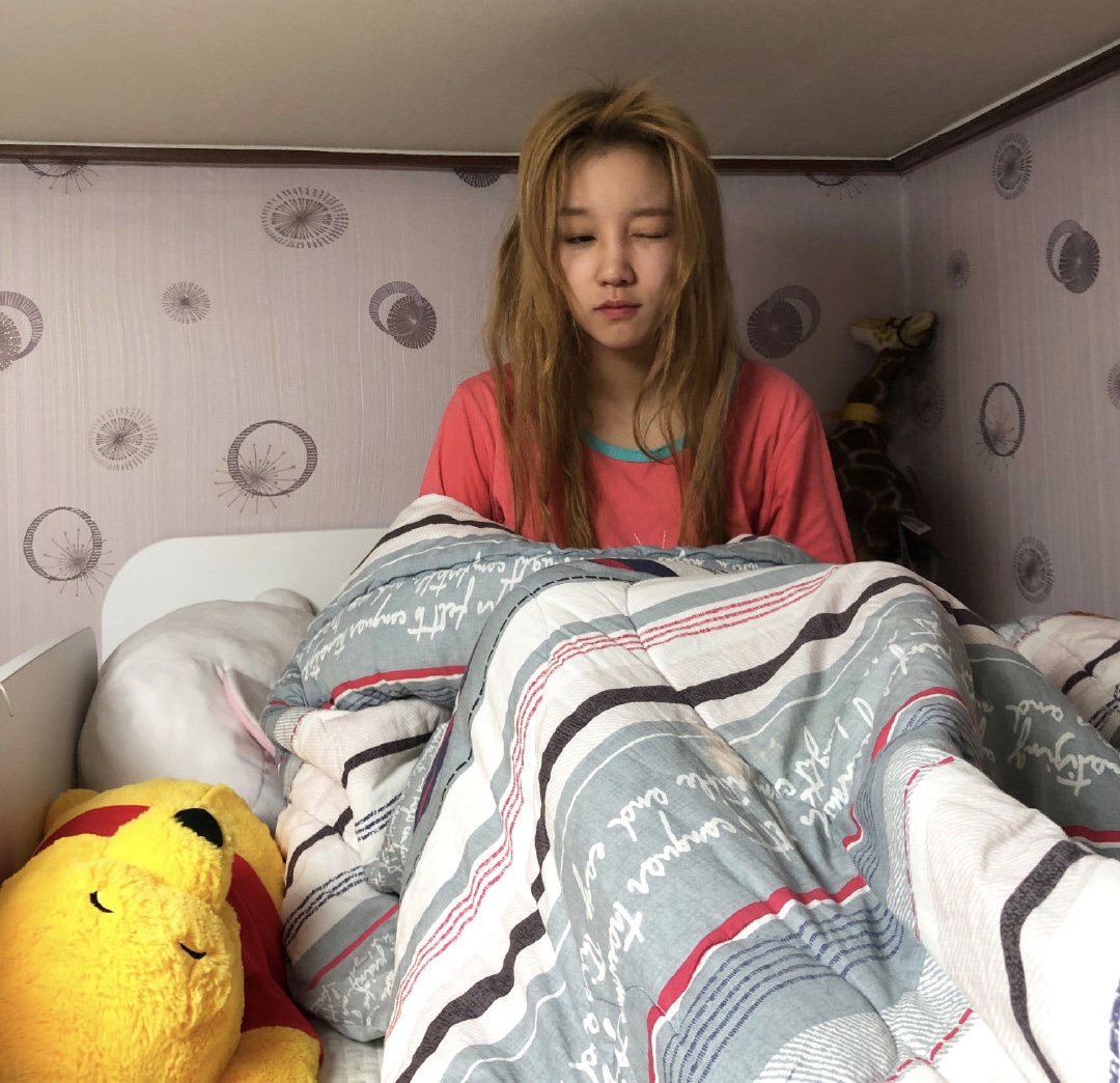 baby扮青蛇美艳绝伦,宋雨琦好看还是angelababy好看