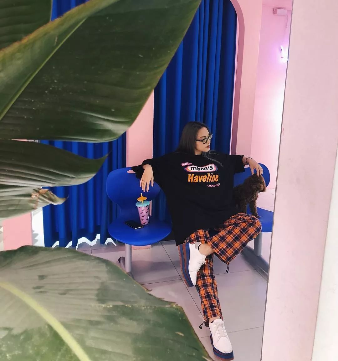 韩国撞脸宋慧乔的年轻女明星,长相甜美撞脸宋慧乔