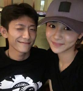 张一山杨紫怎么从小到大在一起的,张一山和杨紫公开到了一起了吗