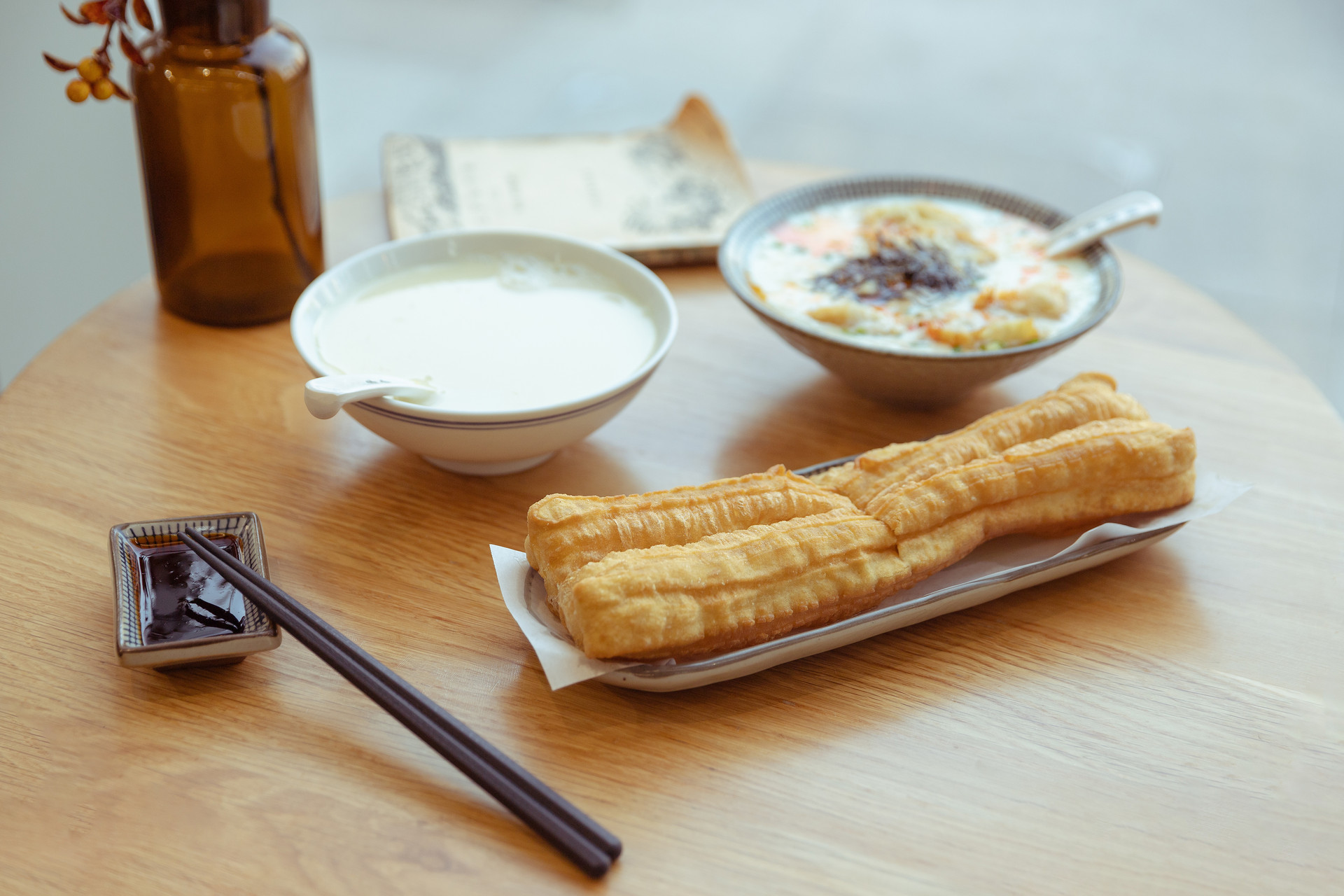 豆浆油条品类赛道：毛利率60%，净利润40%