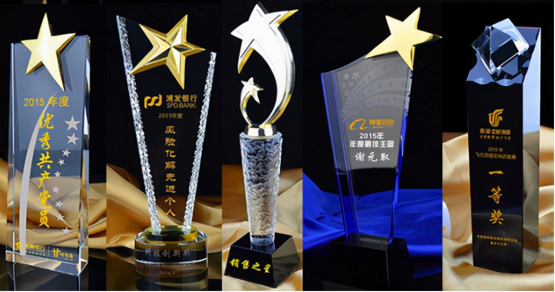 公司周年庆礼品送什么东西给客户,公司周年庆发什么礼品好