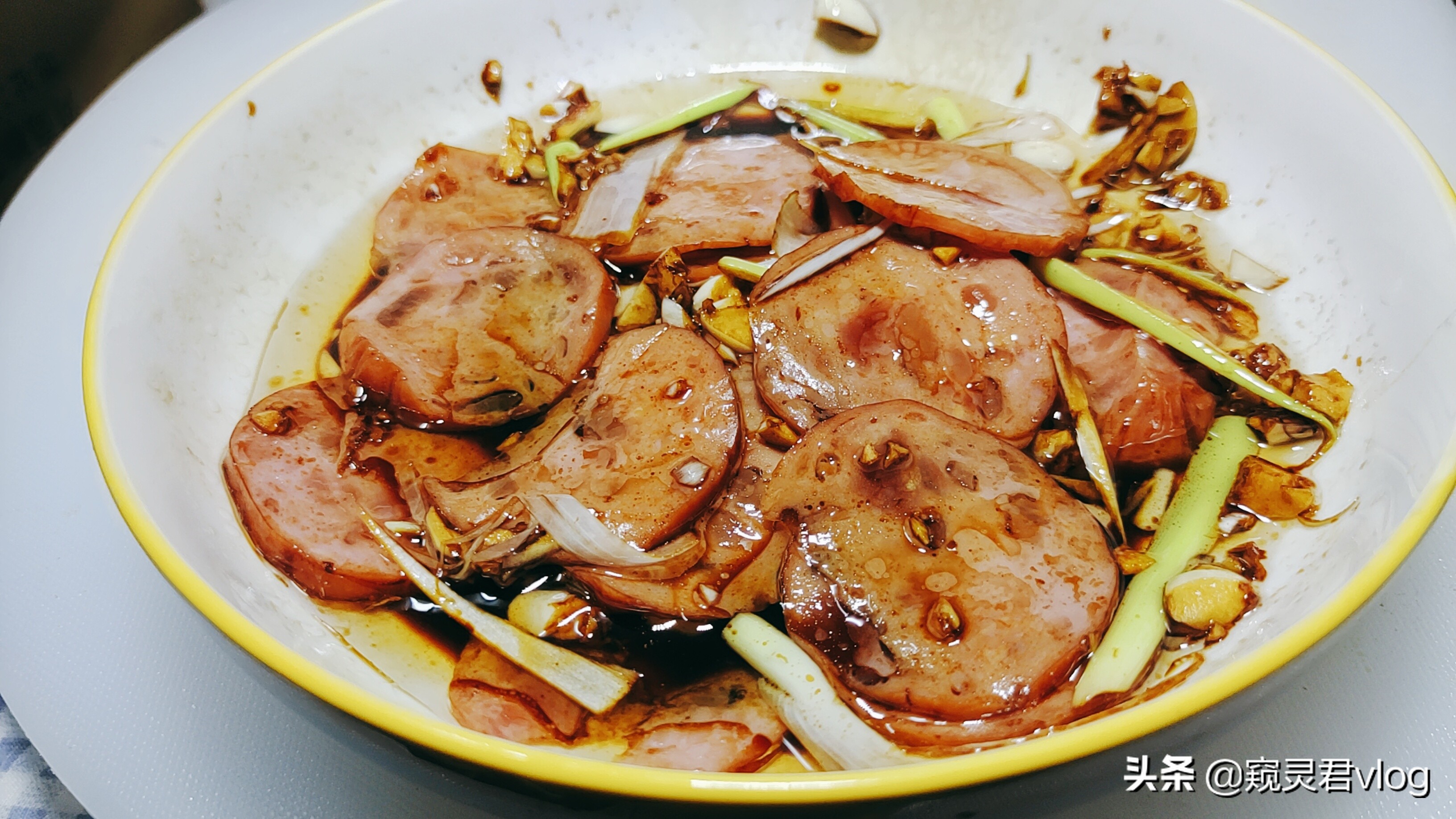 超下饭的凉拌火腿,凉拌素火腿最简单的做法