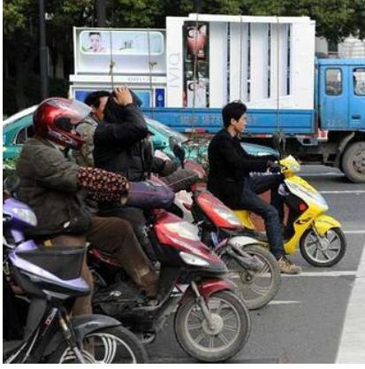 如果摩托车不报废的话有什么影响,有c1d证驾驶没年审摩托车怎么处理