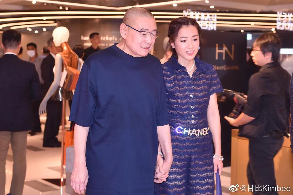 刘銮雄90分钟记者会，回应跟女星所有传闻，包括体内塞高尔夫球