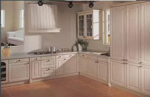 橱柜面板工艺比较好打理,橱柜柜体板材工艺