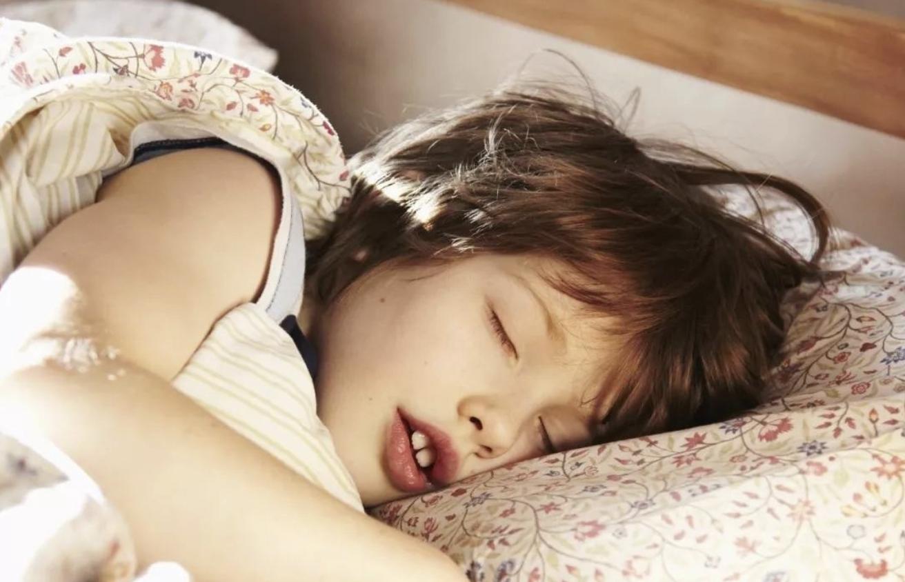 为什么我的嘴巴永远都是臭的,嘴巴越长越丑是怎么回事