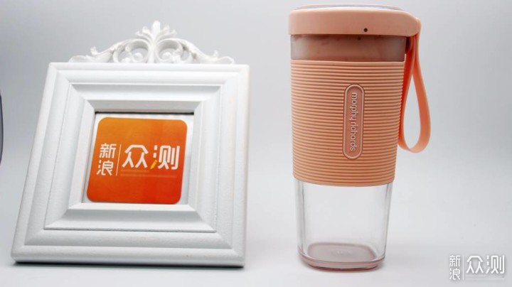 有了它就能喝到纯天然果汁了,有了它随时可以鲜榨果汁