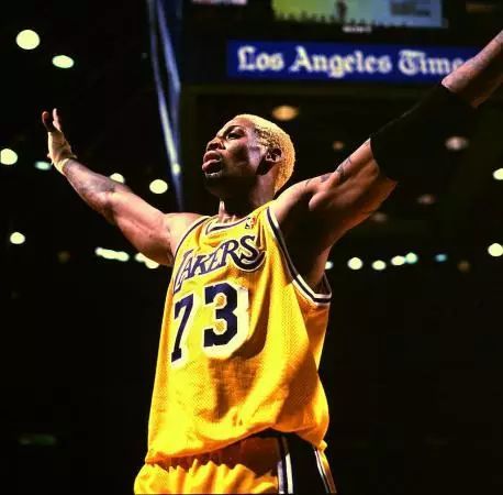 nba球星乔丹有多大的努力,nba球星乔丹的辛酸故事