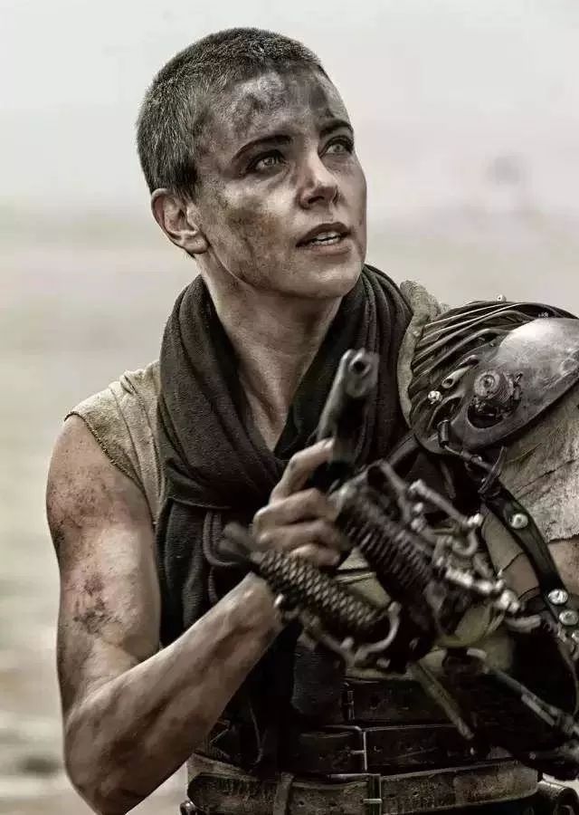 43岁大妈也能变小仙女,40岁还能美回20岁吗