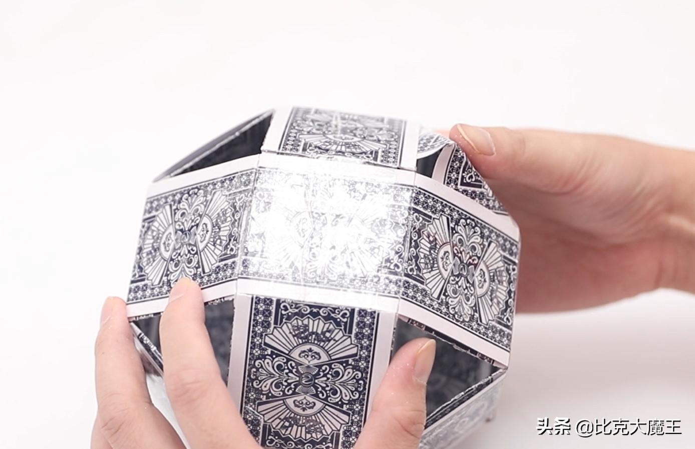 旧扑克牌别扔了，教你做解压圆球，拿到手就想玩，大人小孩都喜欢