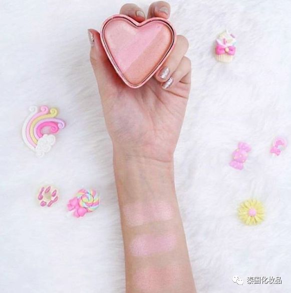 什么口红颜色最火迪奥,什么口红最红